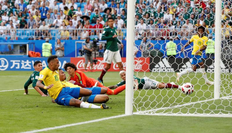 巴西2：0技壓墨西哥入八強