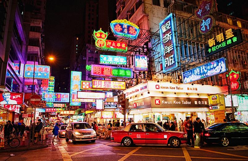 香港的夜：幾分真實，幾分虛假