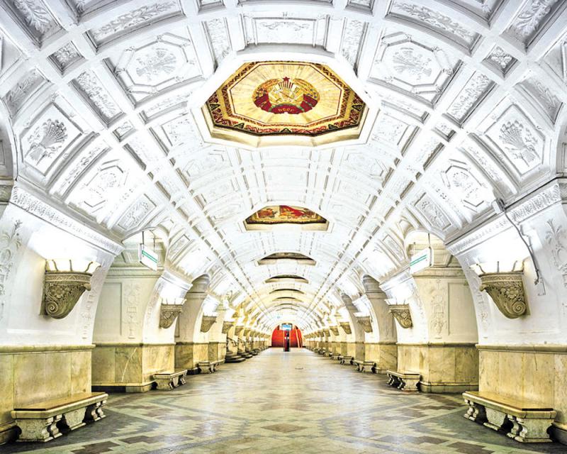地下鐵：在莫斯科