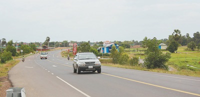 中國援建柬埔寨6號公路極大提升當地互聯互通水準