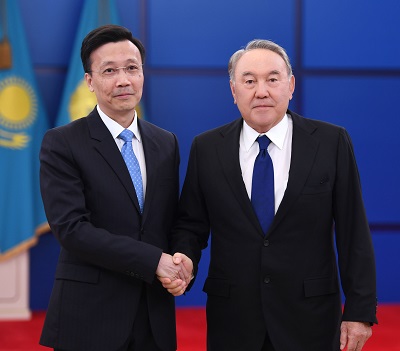 哈薩克斯坦總統：哈方高度重視發展對華合作