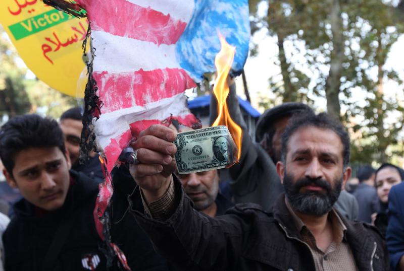 ﻿美祭「最嚴」制裁 伊朗軍演回應