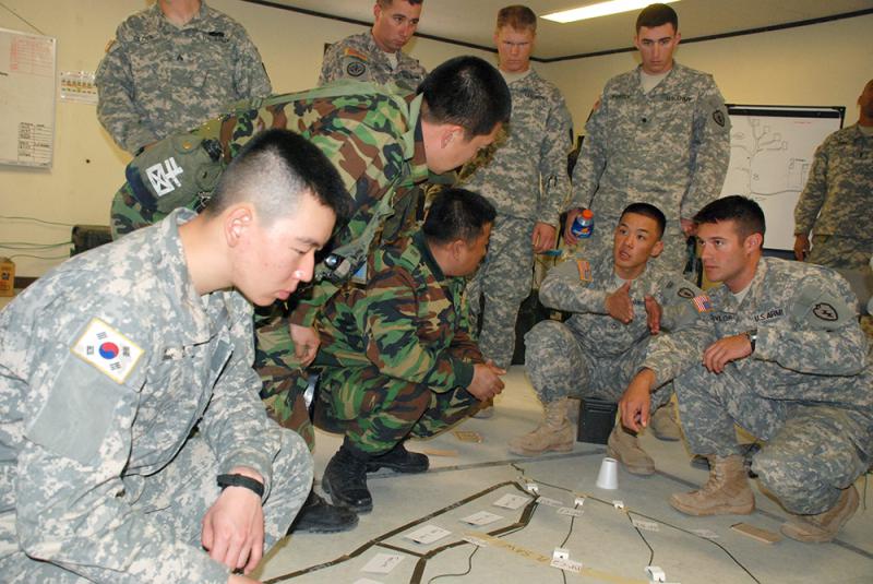 美韓縮減明年「鷂鷹」軍演規模