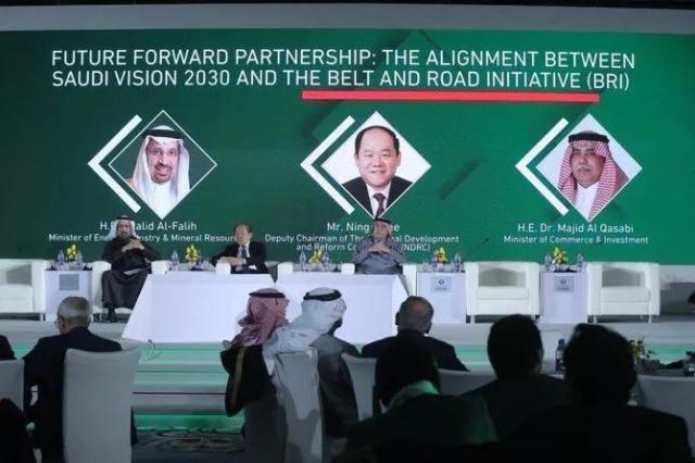 中國與沙特加快“一帶一路”倡議同“2030願景”對接
