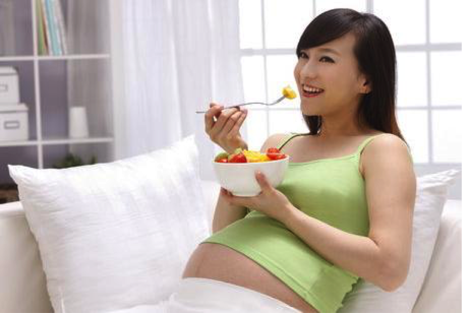 懷孕後為什麽愛吃酸的，酸兒辣女？別逗了，那是妳身體內缺鈣了！