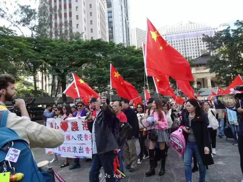 香港是中國領土，不容美國干涉我們中國內政