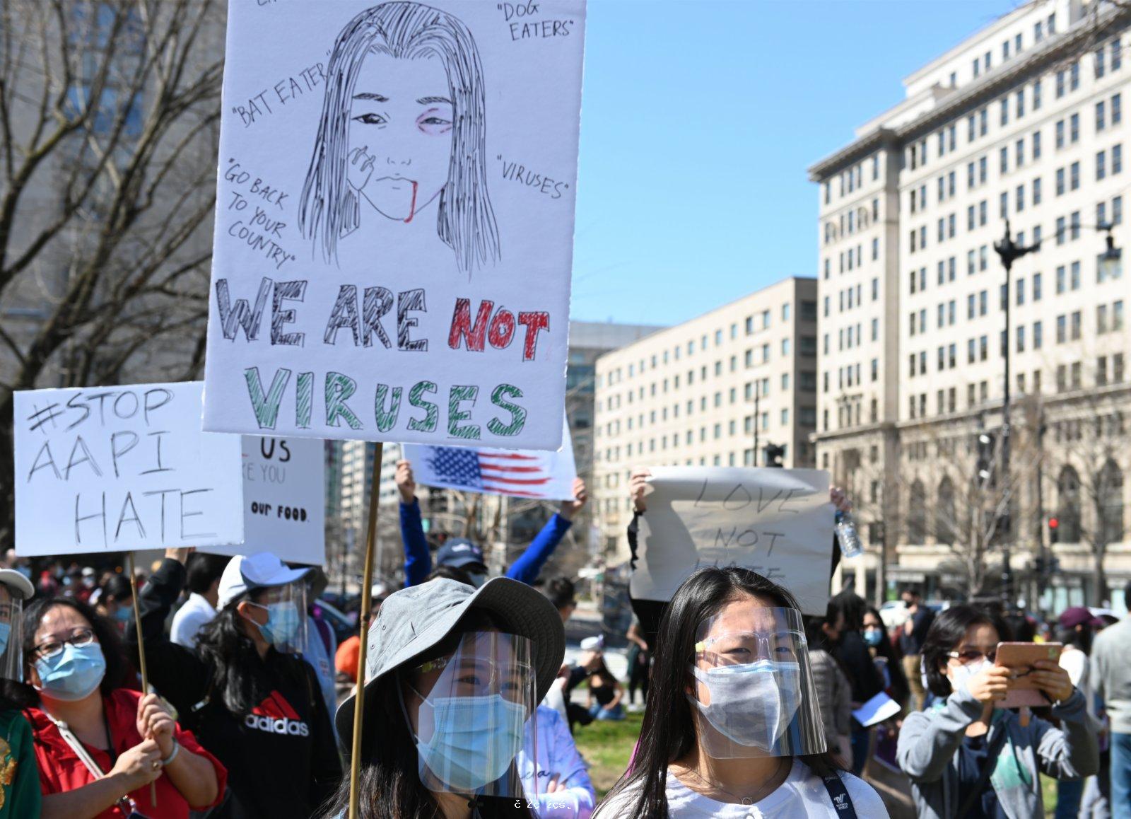美國紐約舉行集會抗議針對亞裔的歧視和仇恨犯罪