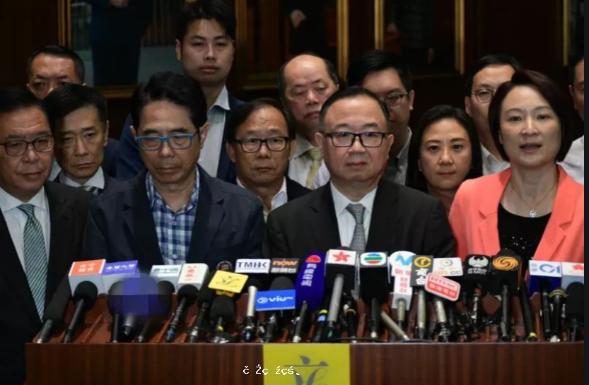 香港立法會没有了反對派却出現建制派內鬥，好事嗎？