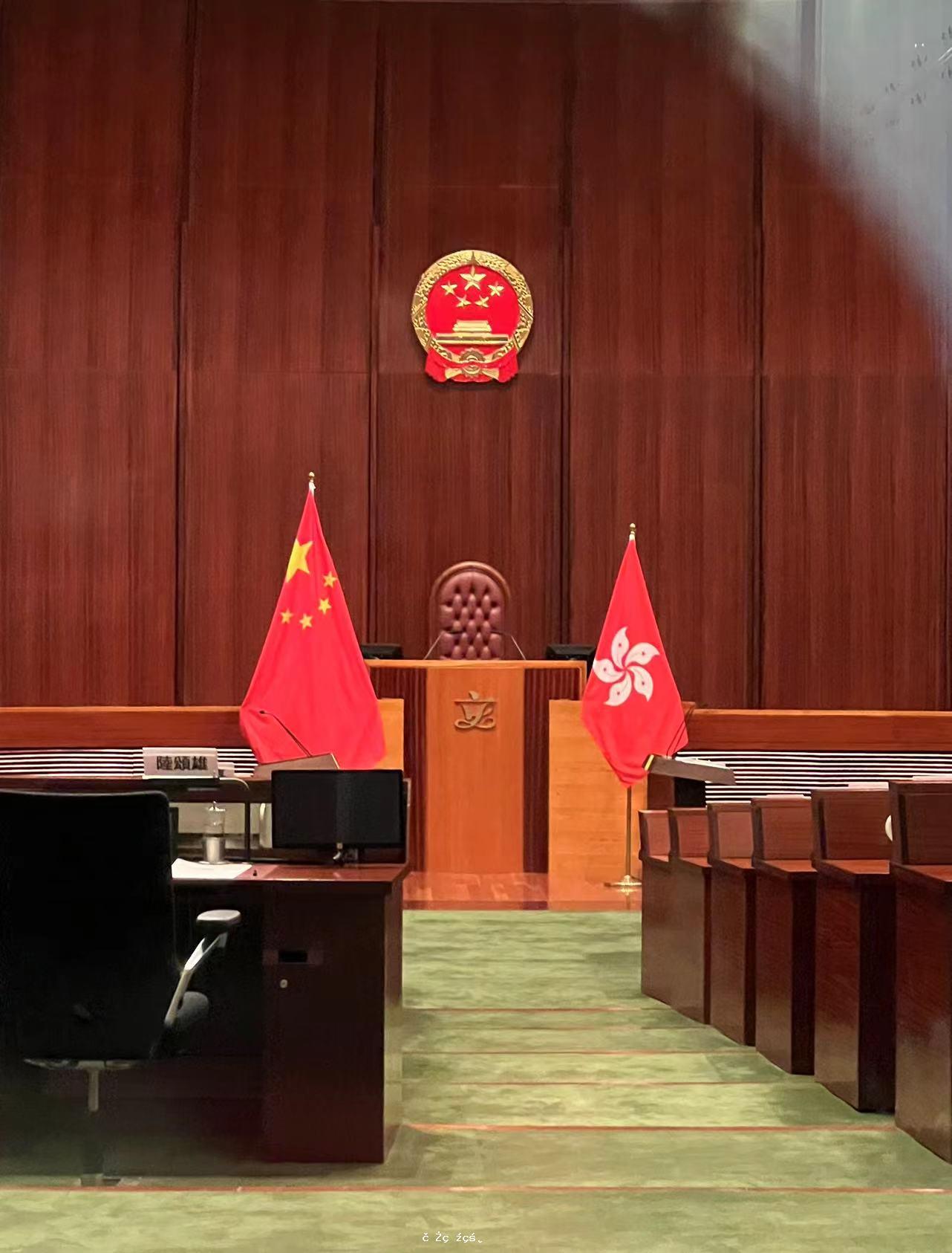 香港第七屆立法會全體候任議員宣誓有效！