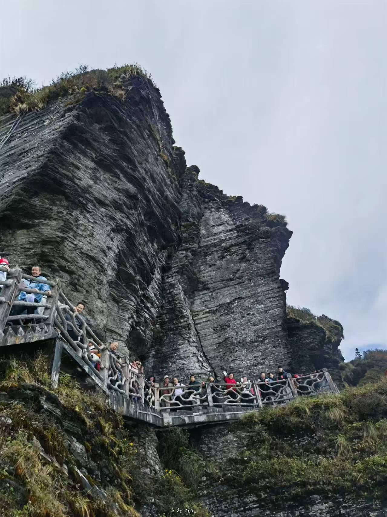 追夢中華·多彩黔行|梵凈山：歷史沉淀與自然奇觀的交響